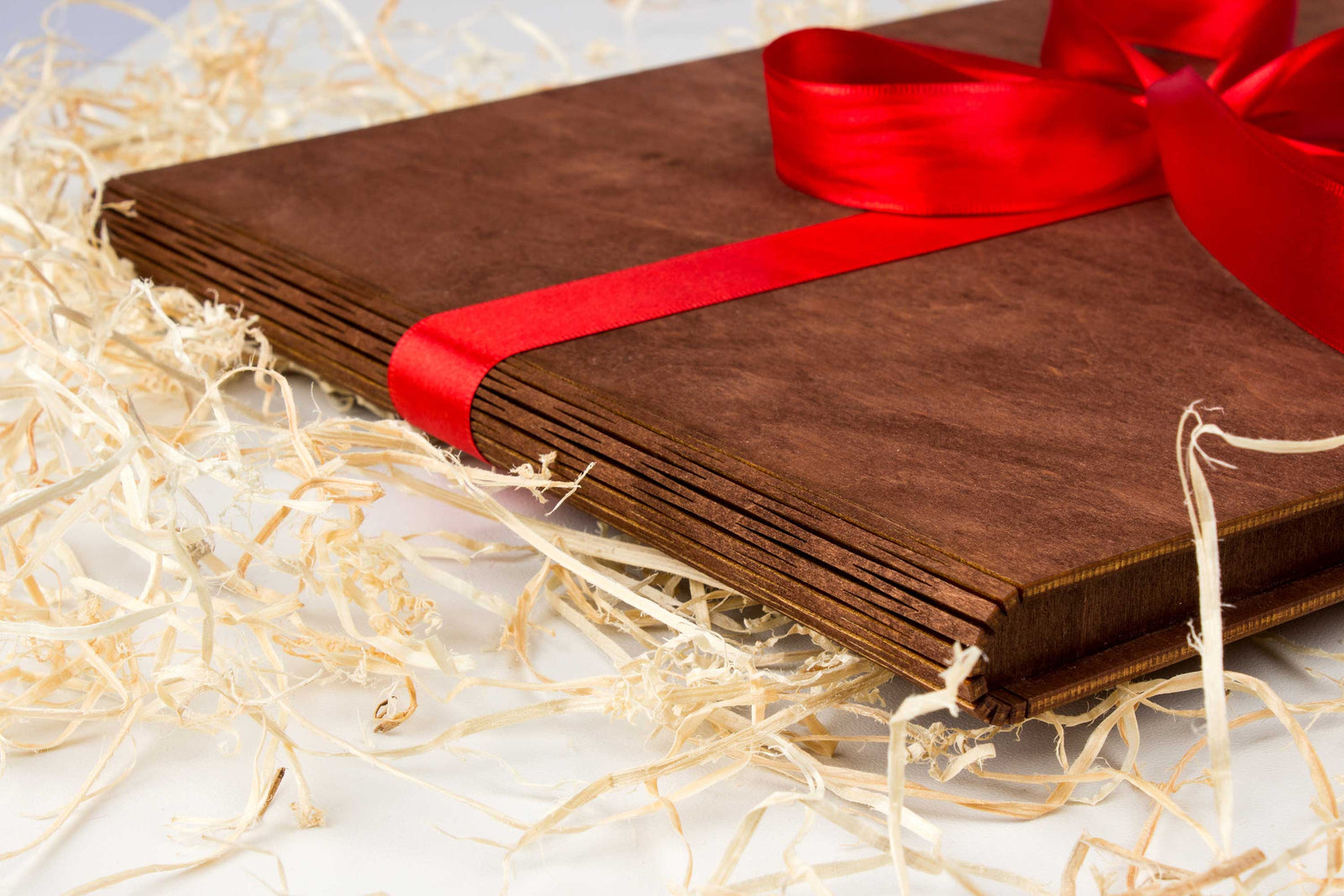 GIFT box for MacBook Cover for Air / Pro 11 12 13 15 inch – Natural Wooden Gift Box