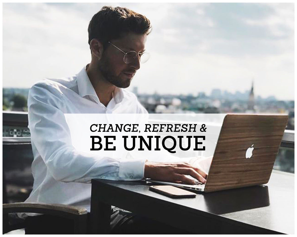 Bear in the Woods - Minimal - Macbook Wood Skin